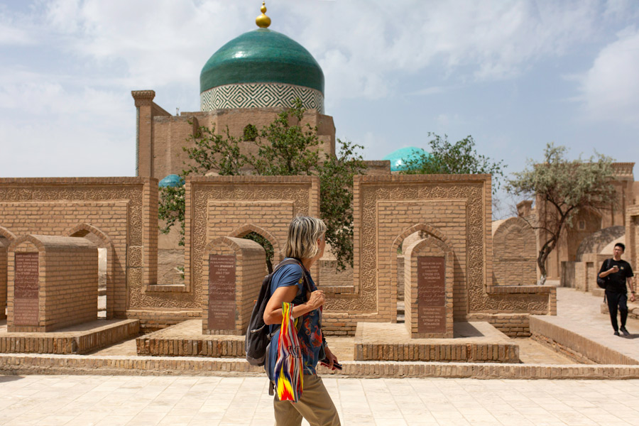 Mausoleum of Pahlavan Mahmoud, Khiva
