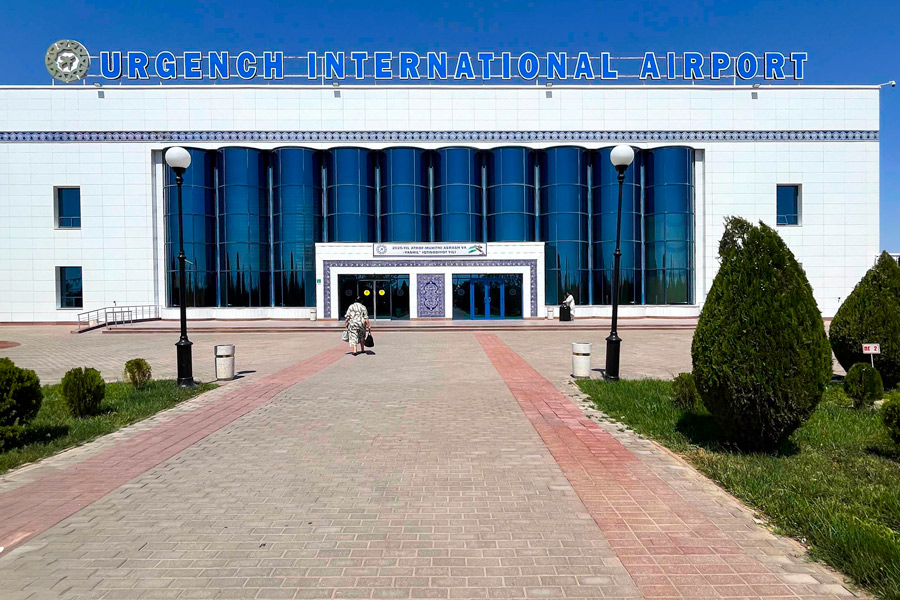 Aéroport International d'Ourguench Aéroport International d'Ourguench