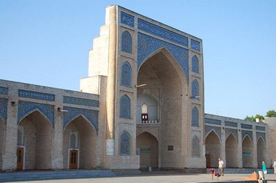 Norbut-biy Madrasah, Kokand