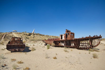 Ships cemetery, Muynak