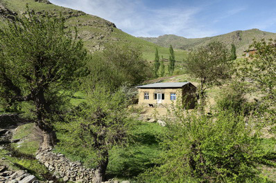 Asraf Village, Nurata Mountains