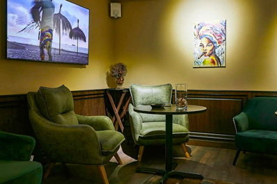 Уютный уголок ресторана