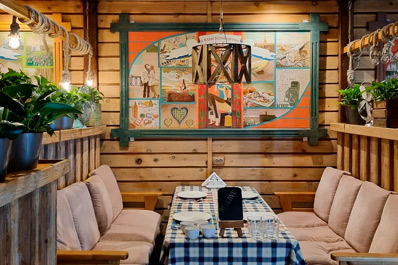 Interior, Traktir Restaurant