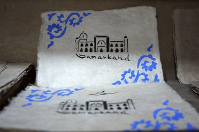Handicrafts of Uzbekistan: Samarkand paper