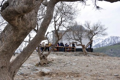 Grotte de Khazrat Daoud, environs de Samarkand