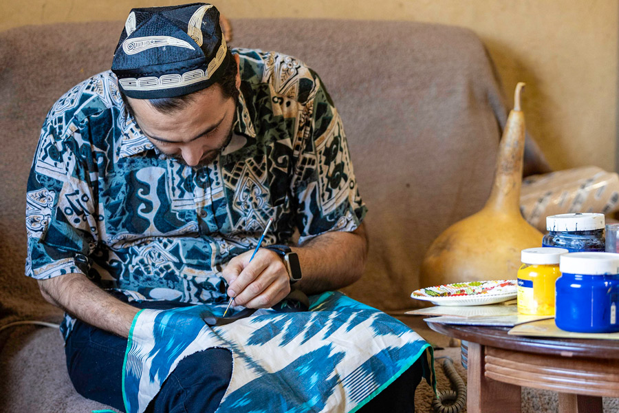 Орнаменты, краски и декор, Traditions Square