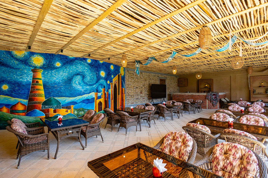 Ресторан, Traditions Square