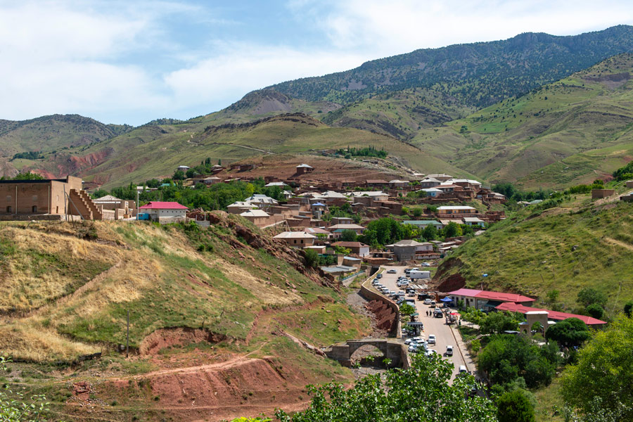 Langar settlement near Shakhrisabz
