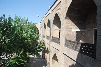 Center of Applied Arts in Abul Kasim Madrasah, Tashkent