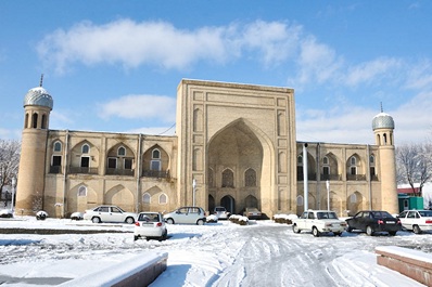 Center of Applied Arts in Abul Kasim Madrasah, Tashkent