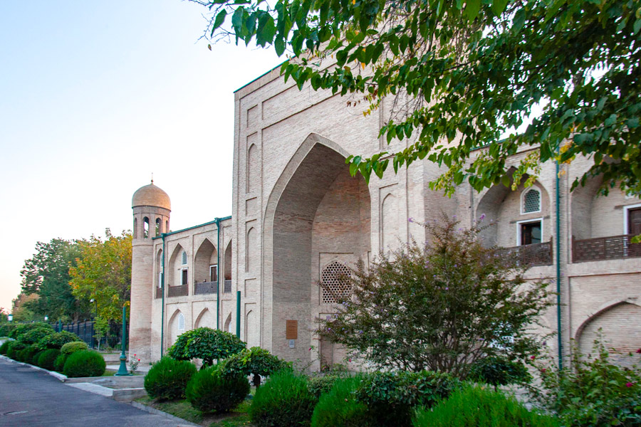 Center of Applied Arts in Abul Kasim Madrasah, Tashkent Center of Applied Arts in Abul Kasim Madrasah, Tashkent