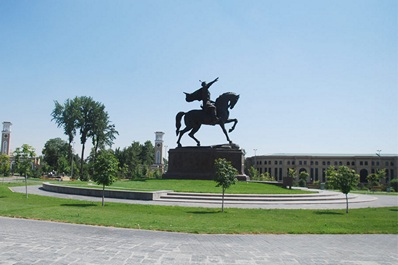 Place d’Amir Timur, Tachkent