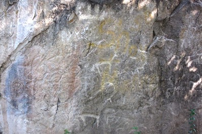 Hodjikent petroglyphs