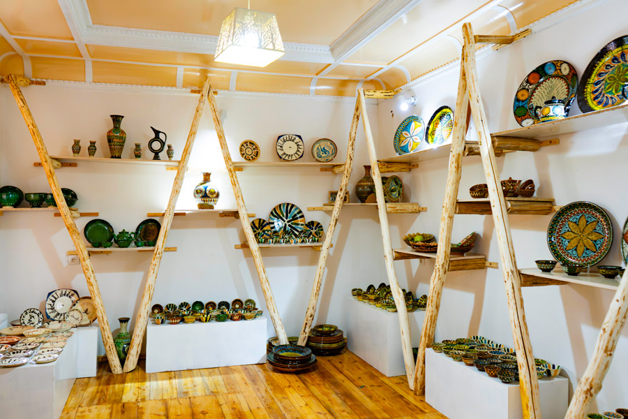 Craft Gallery, Risola Handicraft Center, Tashkent