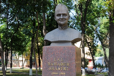 Shastri Monument, Tashkent