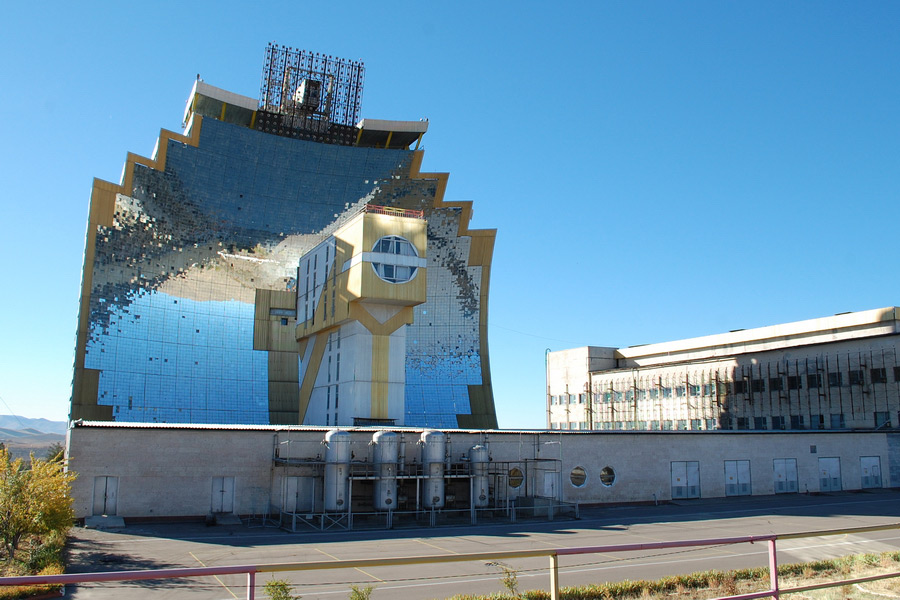 Гелиокомплекс «Солнце», окрестности Ташкента