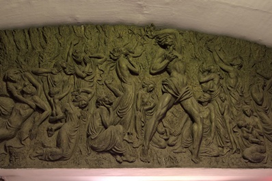 Bas-relief sur la station Buyuk Ipak Yuli, métro de Tachkent, l’Ouzbékistan