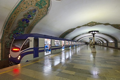 Станция Хамид Олимжон, метро Ташкента, Узбекистан