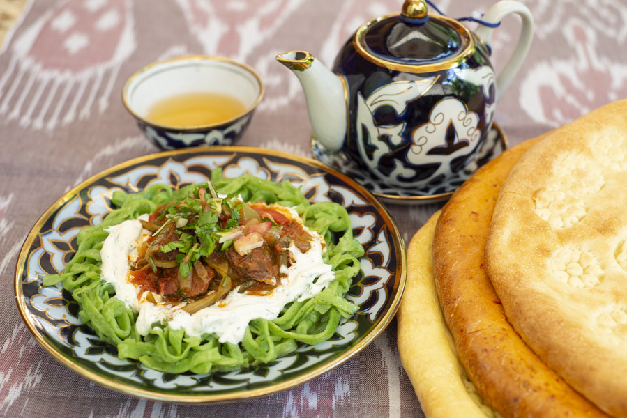 Shivit Oshi, Uzbek Food