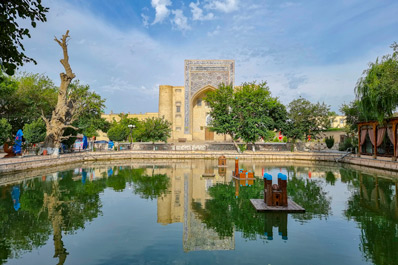 Ensemble de Lyabi-Khauz, Boukhara