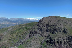 Rocas sobre el río Bulaksu