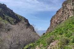 Descent along Bulaksu Gorge