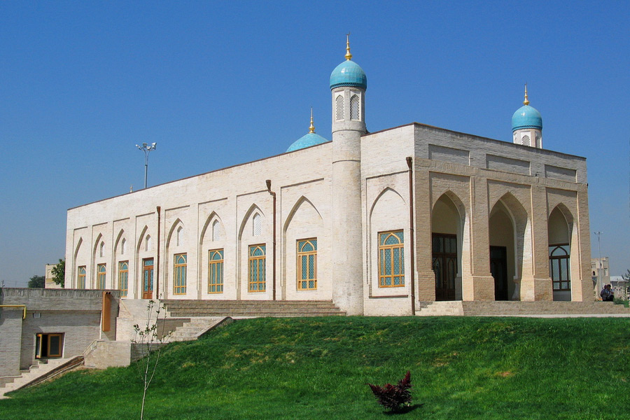 Tillya-Sheykh Mosque