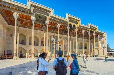 Bolo-Khauz Mosque, Bukhara