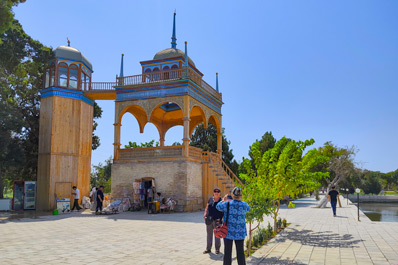 Sitorai Mokhi-Khosa, Bukhara