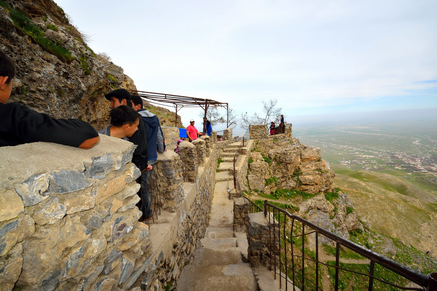 Blick neben der Höhle Hazrat Daud