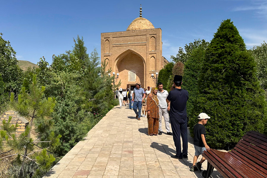 Mausoleum of Muhammad Sodiq