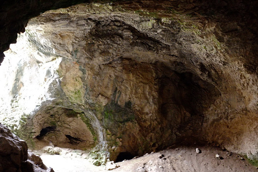 Obi-Rakhmat Grotto