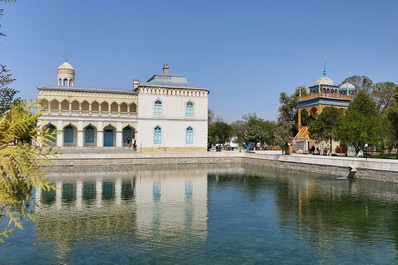 Sitorai Mokhi-Khosa, Bukhara vicinities