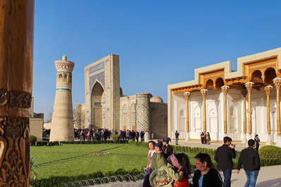 Tomb of Abduholiq Gijduvaniy, Bukhara