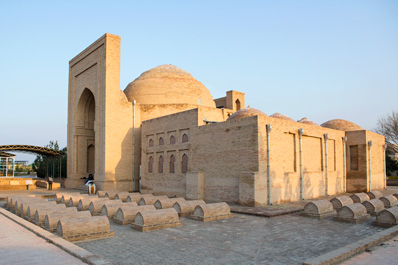 Al Hakim At-Termizi Mausoleum, Termez