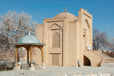 Hodja Mahmud Anjir Fagnaviy Mausoleum near Bukhara