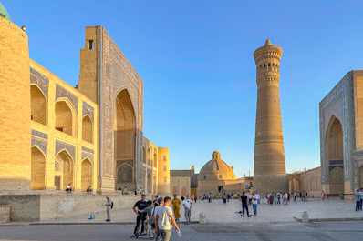 Poi-Kalyan Ensemble, Bukhara