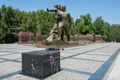 Courage Monument, Tashkent