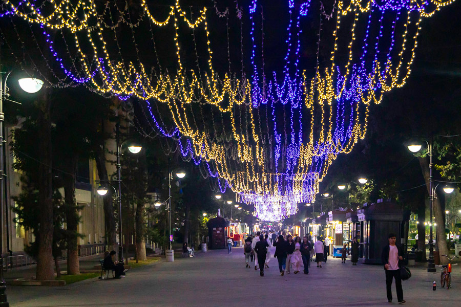 Broadway, Tachkent