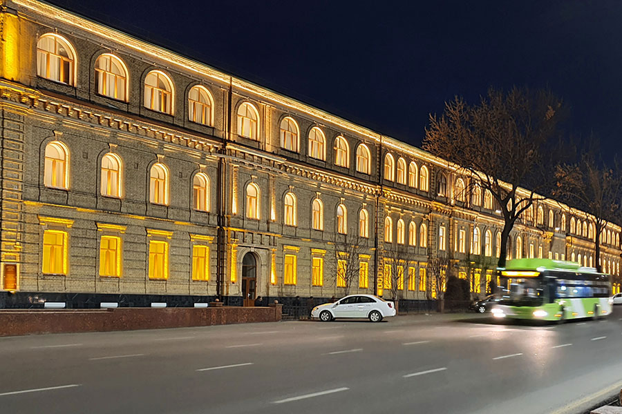 Evening in Tashkent