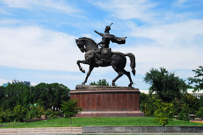 Amir Timur Square