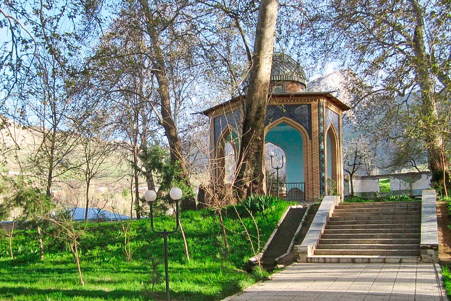 Сад Чор-Чинор, окрестности Самарканда