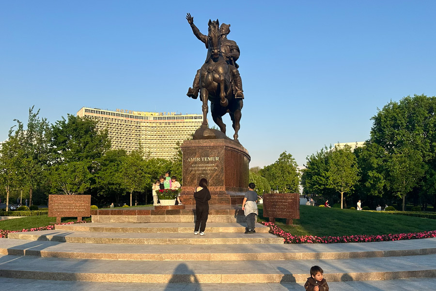 Amir-Timur-Platz, Taschkent