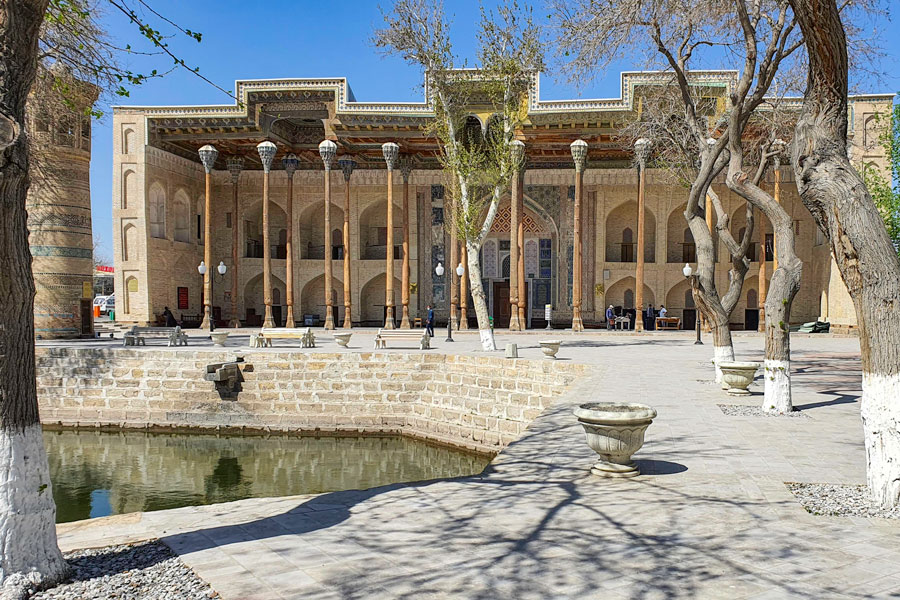 Complexe de Bolo-Khauz, Boukhara