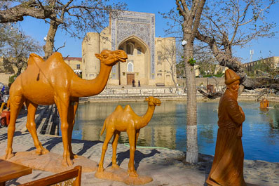 Ensemble de Lyabi-Khauz, Boukhara