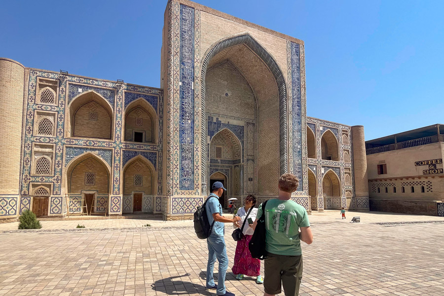 Медресе Улугбека, Бухара