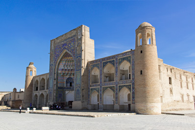 Abdullazizkhan Madrasah, Bukhara