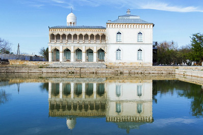 Sitorai Mokhi-Khosa Palace, Bukhara