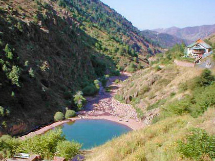 Yanguiabade est une  perle de montagne de l’Ouzbékistan