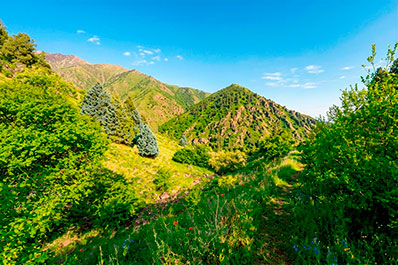 Mountains near the Chilten River, Yangiabad